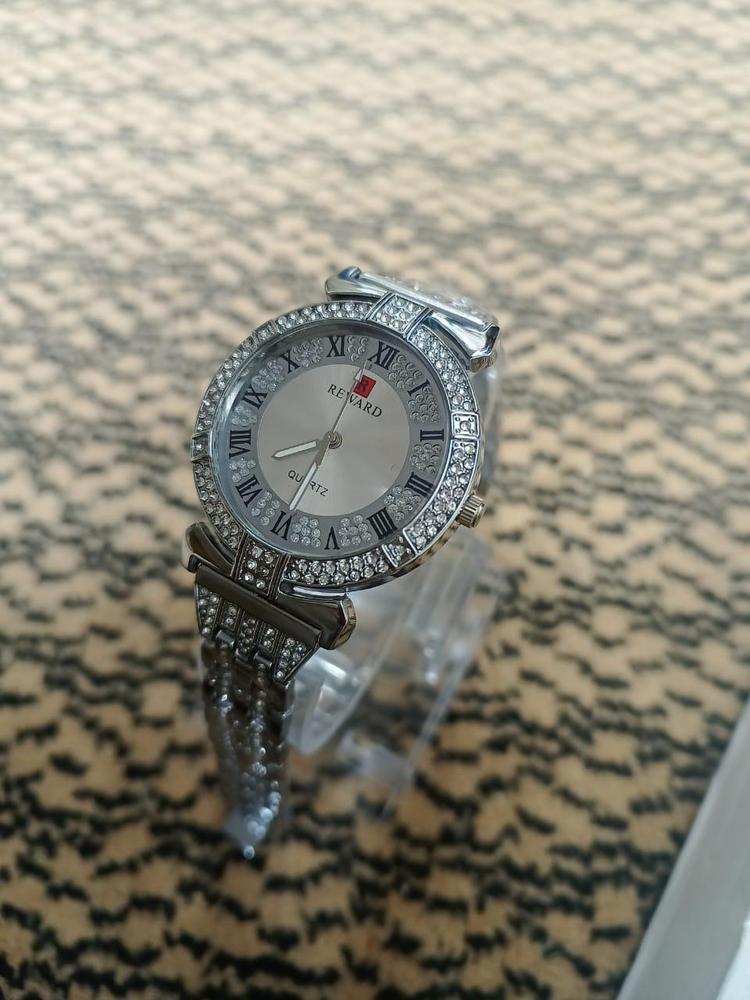 Women Chain strap Watch