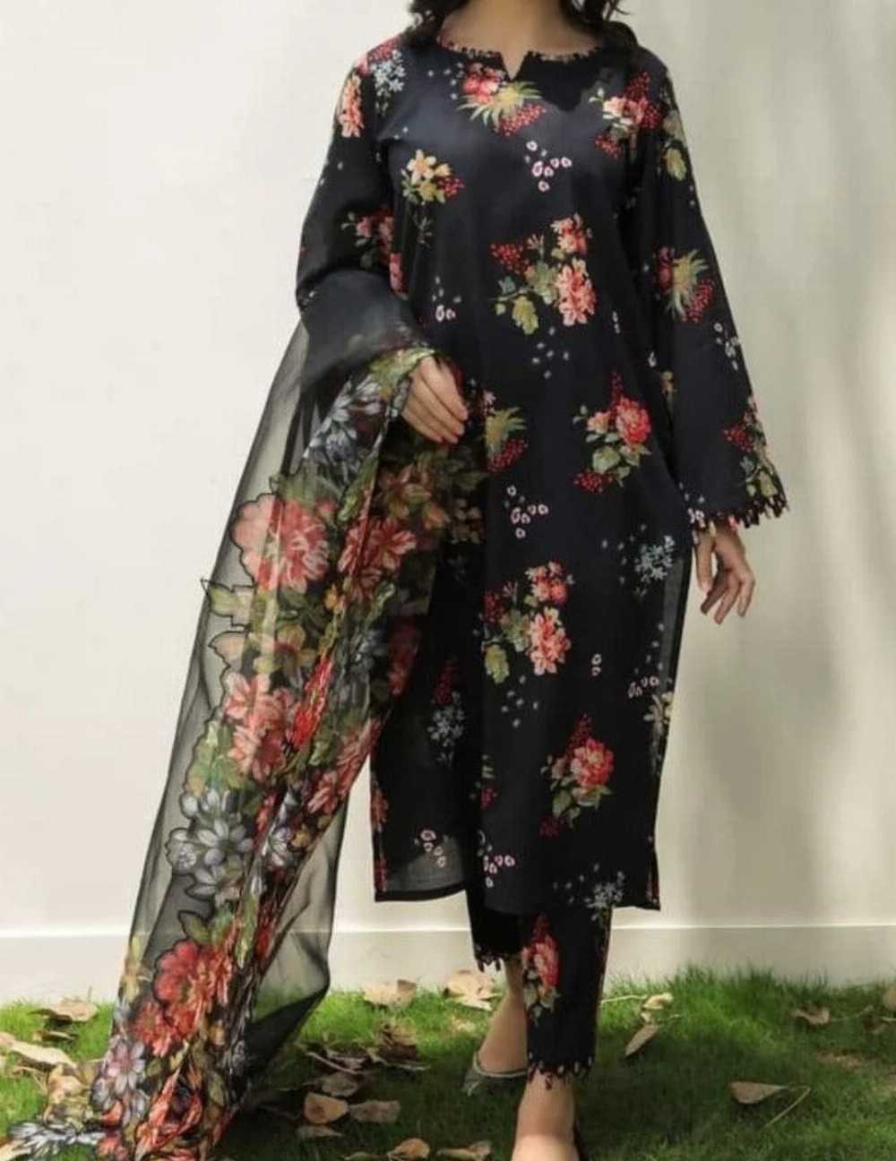 👗 Digital Printed 3-Piece Swiss Lawn Suit – Collection 02