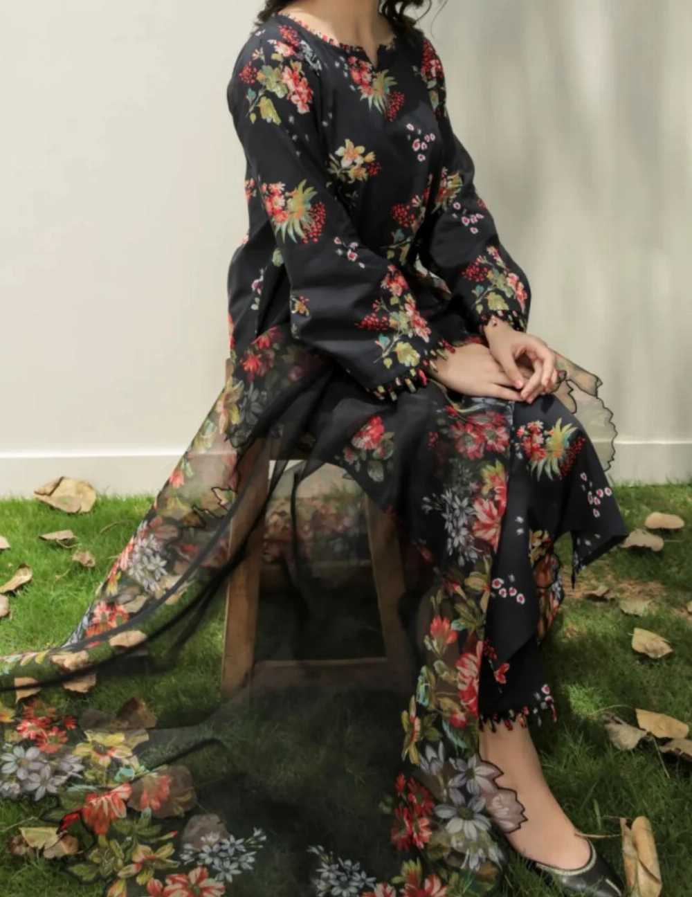 👗 Digital Printed 3-Piece Swiss Lawn Suit – Collection 02