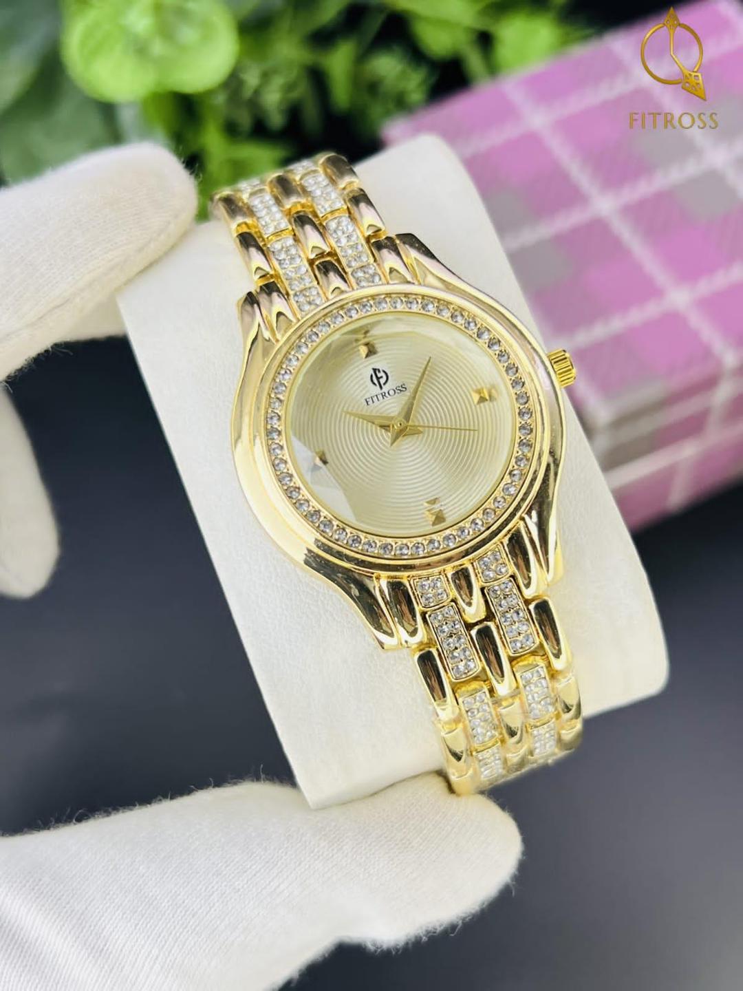 Women Chain Bracelet strap Watch